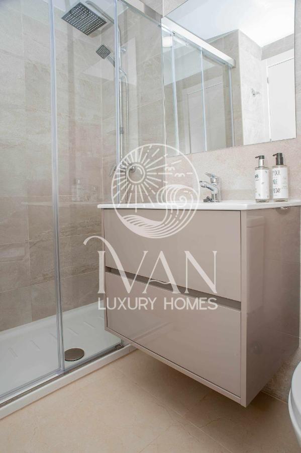 Casa Yarina Ivan Luxury Homes 1ªpta Sur 1ªlinea オロペサ・デル・マール エクステリア 写真