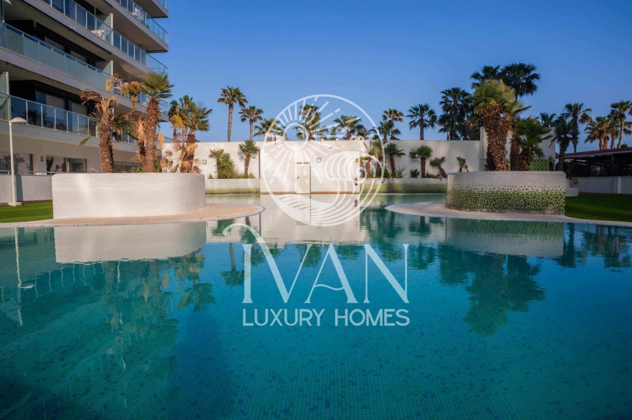 Casa Yarina Ivan Luxury Homes 1ªpta Sur 1ªlinea オロペサ・デル・マール エクステリア 写真