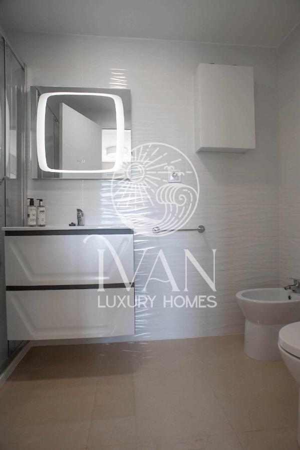 Casa Yarina Ivan Luxury Homes 1ªpta Sur 1ªlinea オロペサ・デル・マール エクステリア 写真