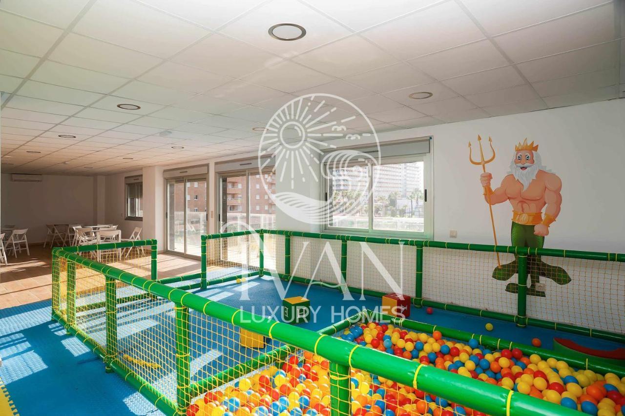 Casa Yarina Ivan Luxury Homes 1ªpta Sur 1ªlinea オロペサ・デル・マール エクステリア 写真